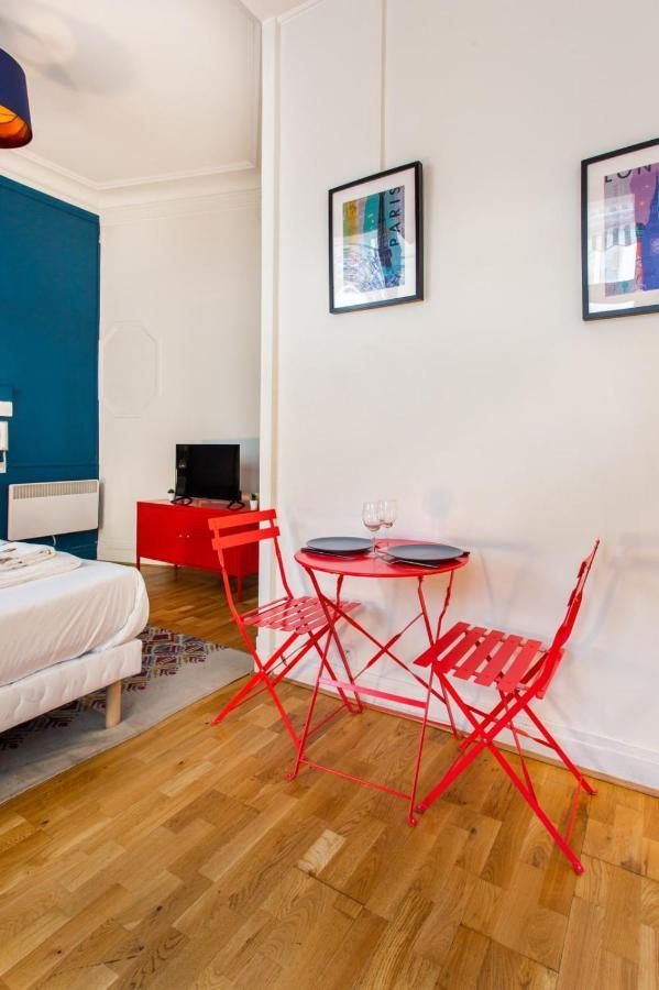 Cozy Studio In The Heart Of Paris - Your Perfect Home Away From Home Екстер'єр фото